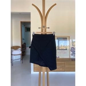 Bebe Stretch Linen Asymmetrical Mini Skirt